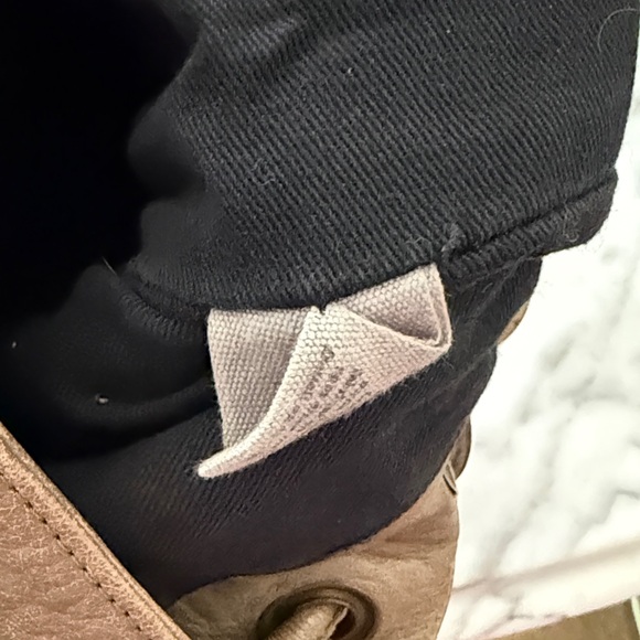 Ecote Chevron Tapestry Tote Bag with Taupe Leather Trim - Picture 6 of 8